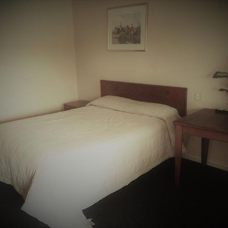 Budget Inn Riverside Esterno foto